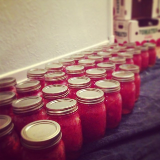 conserves de tomates maison | @VivrepourMANGER